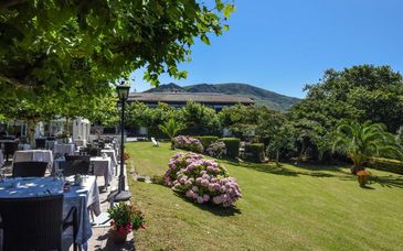 Hôtel Les Jardins de Bakea 4*