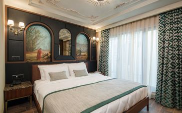 Tria Hôtel Istanbul 4*