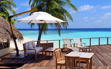 Makunudu Island Resort 4*