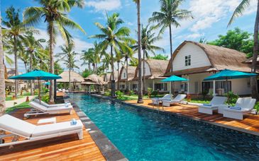 Hôtels 5* : Sthala, a Tribute Portfolio Hotel, Jambuluwuk Oceano Gili Trawangan et Nusa Dua Beach Hotel & Spa