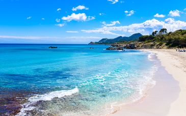 Welikehotel Triton Beach 4* avec vols ou ferries