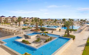 Ôclub Packalbatros White Beach Resort 5* 