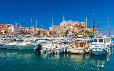 Résidence ORADORO 4* avec vols ou ferries