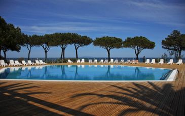 Village vacances le Village des Isles con Sardinia Ferries