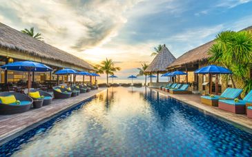 Arkamara Dijiwa Ubud 5*, Lembongan Beach Club & Resort 4*, Renaissance Bali Nusa Dua Resort 5* e possibile pre-estensione al Dusit Thani Laguna Singapore 5*