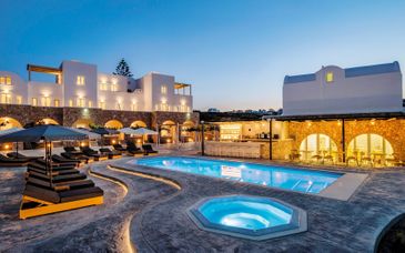 Aelia Luxury Suites 5*