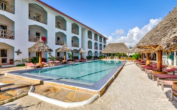 Sun Bay Mlilile Beach Hotel 4*