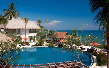 AnandaDara Resort & Spa 4*, Sudamala Resort Senggigi 5* e Sini Vie Resort 5*