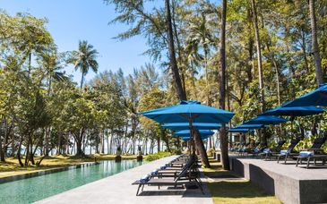 Holiday Inn Silom Bangkok 4* e  Avani+ Khao Lak Resort 5*