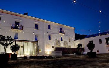 Castel di Sangro (L’Aquila) / Abruzzo - Casadonna Reale****