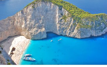 Elegance Luxury Executive Suites 5*