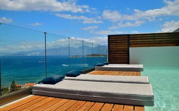 Zeus Eleva Miraya 5*