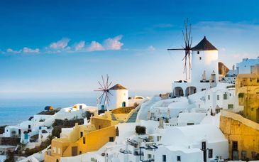 5-10 night self-guided tour: Exceptional stays in Santorini