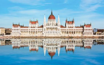 Opera Garden Hotel & Apartments 4*