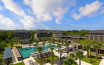 Dwaraka The Royal Villas 4* & Anema Resort Gili Lombok 5* & Radisson Blu Bali Uluwatu