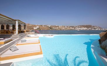 Dreambox Mykonos Suites 4*