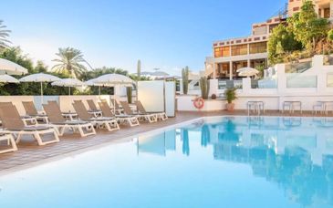 Fergus Cactus Garden 4*