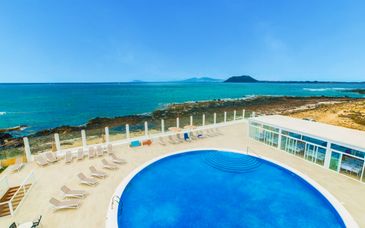 Hotel Boutique TAO Caleta Mar 4*