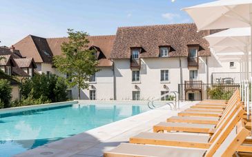 Hotel Dolce by Wyndham Versailles 4*