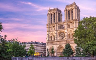 Discover Paris: 4* hotel stay with included excursions