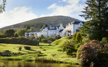 Macdonald Forest Hills Resort 4*