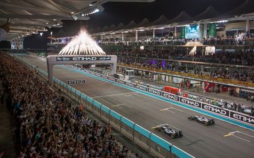 Abu Dhabi F1 Grand Prix & 4/5* Hotel Stay