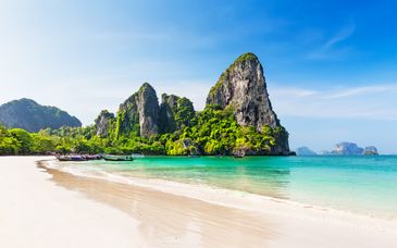 Tour di gruppo: I tesori delle Andamane, Kantary Beach Hotel, Khao Lak 4* e possibile pre-estensione al The Theatre Residence 4*