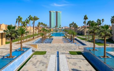 Rixos Obhur Jeddah Resort & Villas 5* con possibile pre-estensione al Raffles The Palm Dubai by Accor 5*
