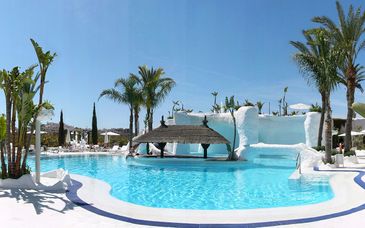 Suites Albayzin del Mar 4*