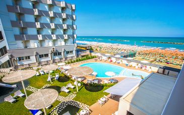 Nautilus Family Hotel 4*
