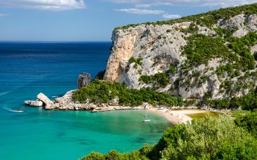 Hotel 4* in Formula Roulette con Sardinia Ferries