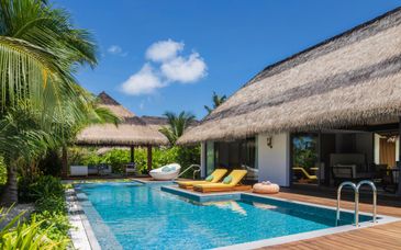 Ritz Carlton Doha 5* e Pullman Maldives Maamutaa 5*