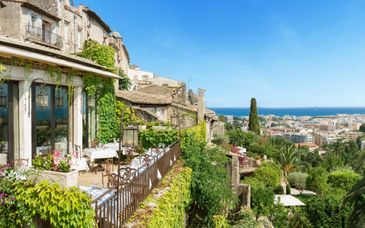 Chateau le Cagnard 4*