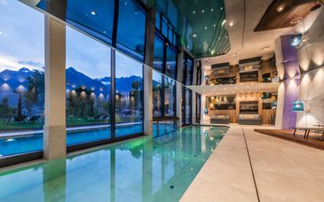 Rosengarten 4*S Schenna Resort - Adults Only