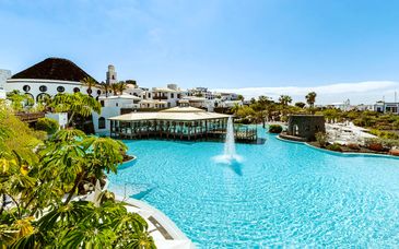 Hotel The Volcan Lanzarote 5*