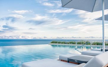 The Fives Oceanfront Puerto Morelos 5*