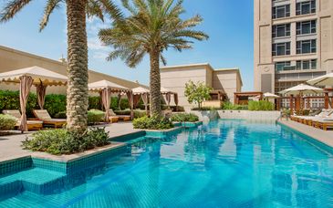 Hilton Dubai Al Habtoor City 5*