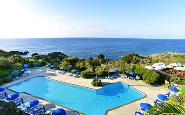 Caloura Hotel Resort 4*