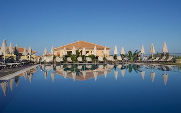 Astra Village Hotel & Spa 4*