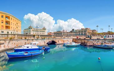 Lanterne Magiche Ortigia 4*
