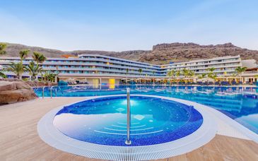 Radisson Blu Resort & Spa Gran Canaria Mogán 5*