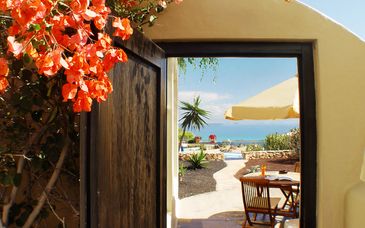 Hotel LIVVO Risco del Gato Suites 4*