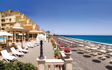 Hellenia Yachting Hotel 4*