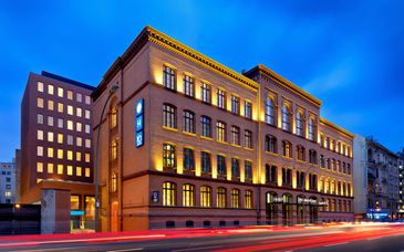 Hotel H10 Berlin Ku'Damm 4*