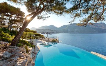 Hôtel Les Roches Blanches 5*