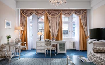 Hotel Ambassador Zlatá Husa 5*