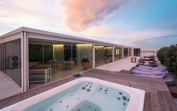 Alkamuri Posh Hotel & Spa 4*
