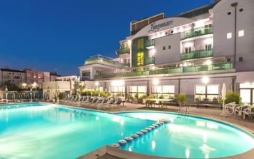 Hotel Lungomare Cesenatico 4*