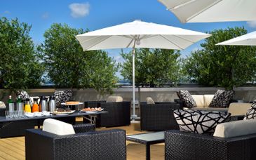 UNA HOTELS The One Milano Hotel & Residence 4*