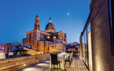 Alba Palace Hotel 4*